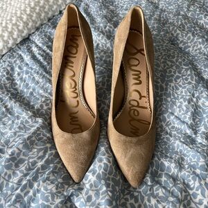 Sam Edelman tan suede heels